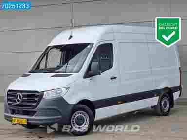 Mercedes-Benz Sprinter 317 CDI Automaat L2H2 Camera Airco MBUX CarPlay 10m3 Airco