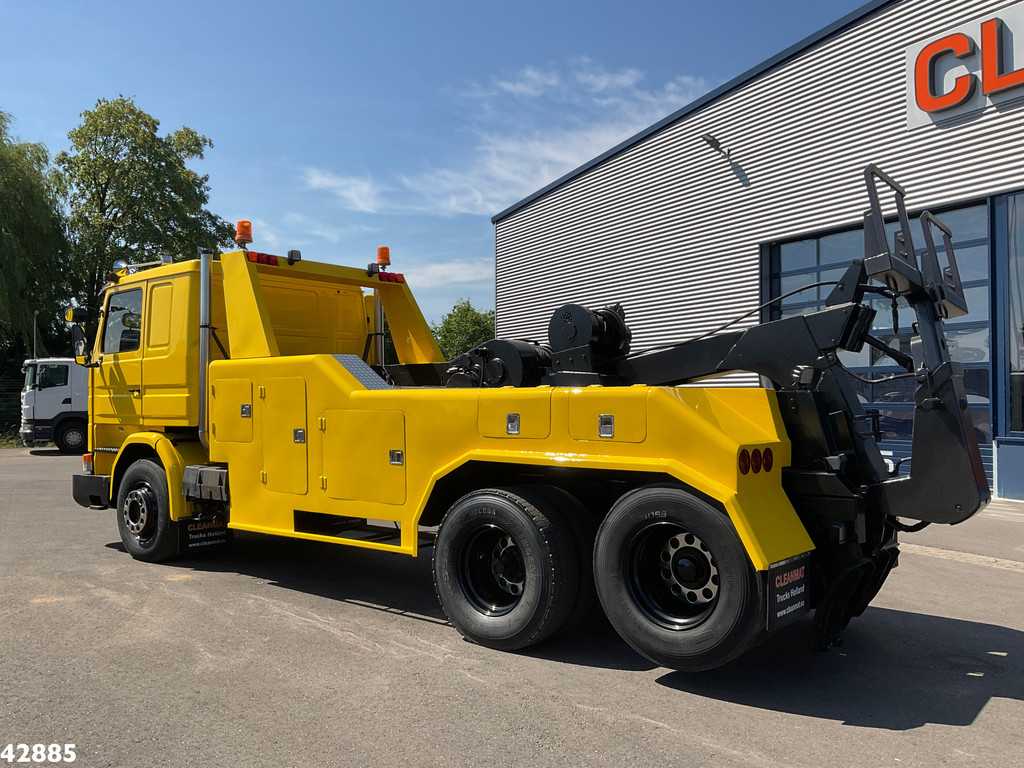 Scania R 142-H.400 6x2 Abschlepp "Gerestaureerde Oldtimer"