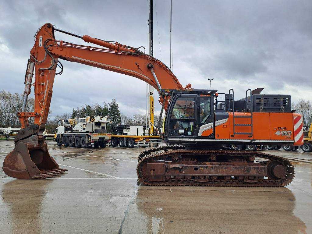Hitachi ZX490LCH-7