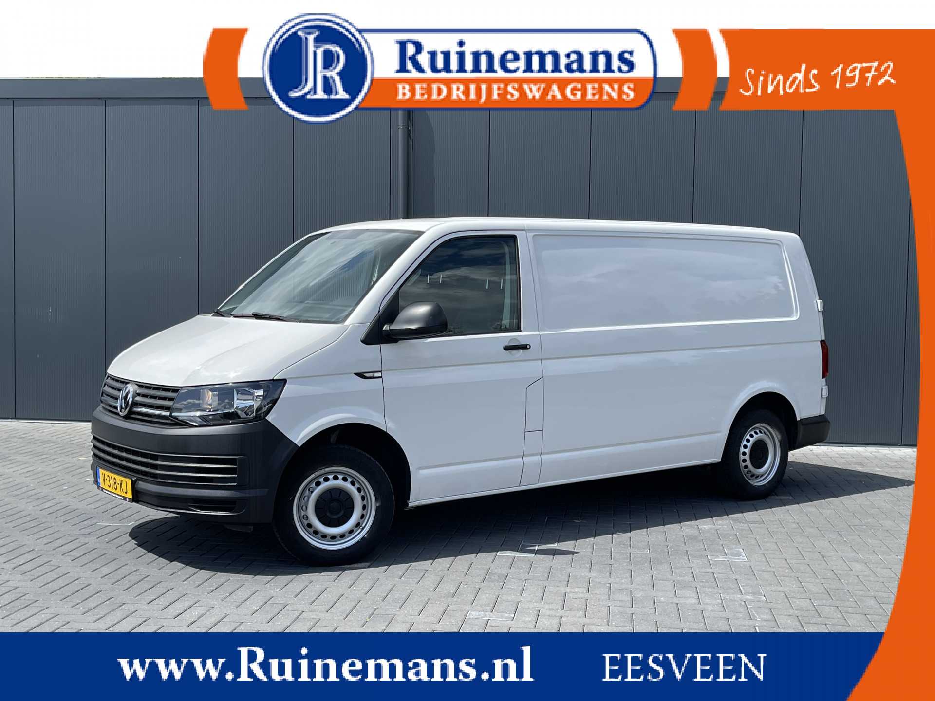 Volkswagen Transporter 2.0 TDI 150 PK / L2H1 / ORIG. NL / 1e EIG. / AIRCO / CRUISE / COMFORT STOEL