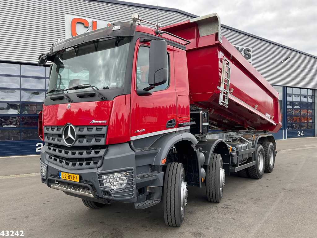 Mercedes-Benz Arocs 4145 8x8 Full Steel Schmitz 24 m³ kipper