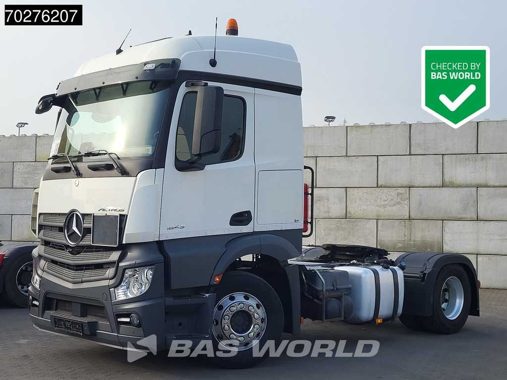 Mercedes Actros 1843 4X2 StreamSpace ADR Retarder PTO ACC Xenon