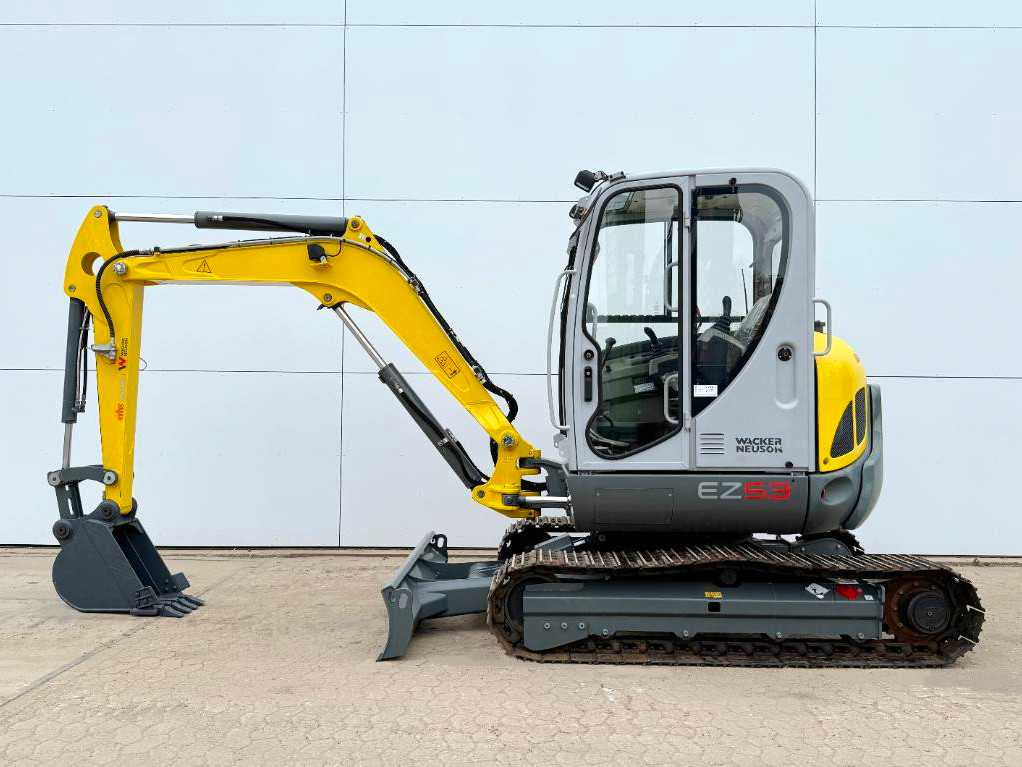 Wacker Neuson EZ53 Zero Tail - Closed Cab / AC / Perkins Engine