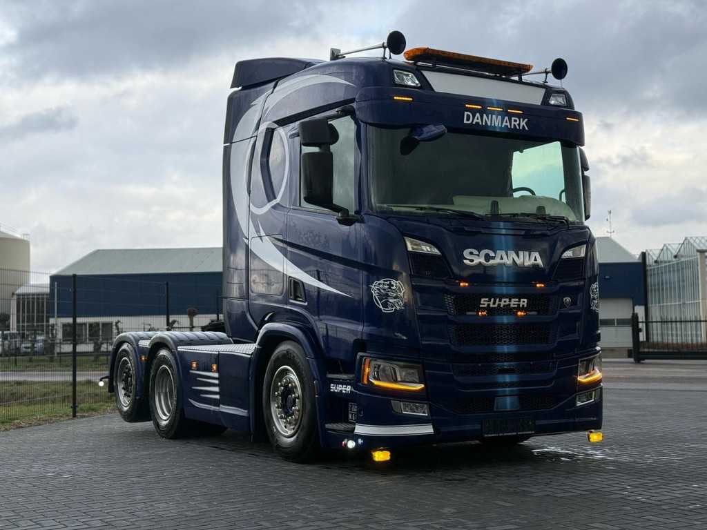 Scania R500 SHOWTRUCK, HYDRAULIEK, LEER, VOLLUCHT, RETARDER.