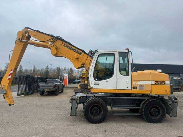 Liebherr A 316 Litronic