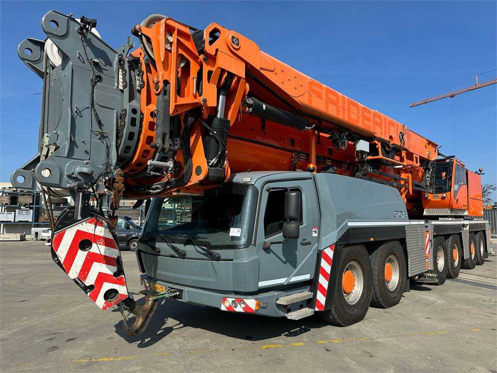 Grove GMK 6400