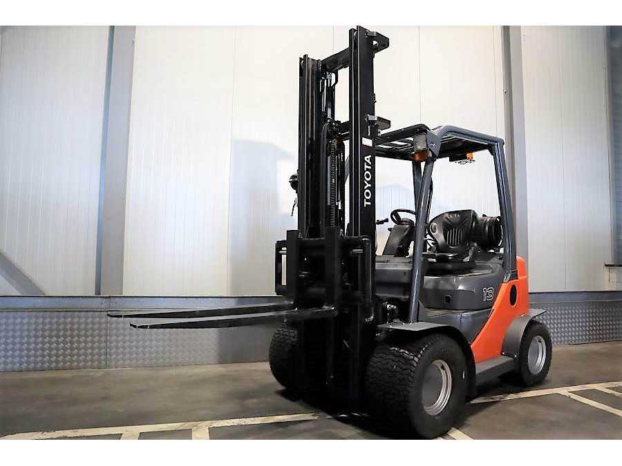 Toyota 02-8 FGF 18