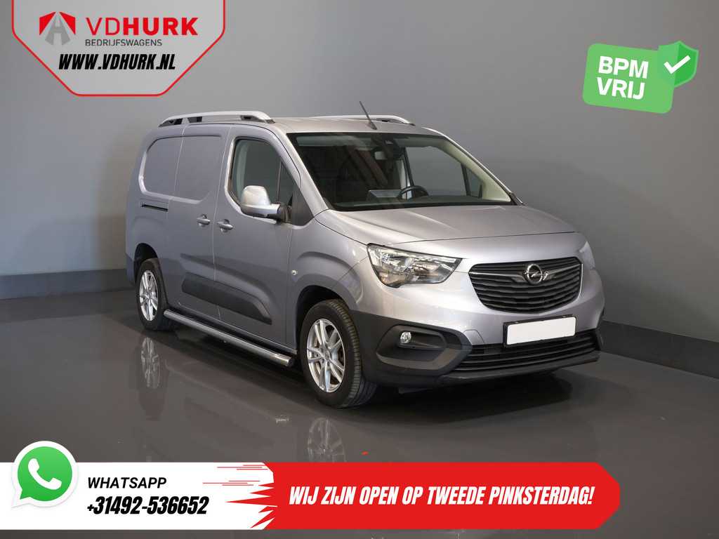 Opel Combo 1.5D 130 pk Aut. L2 BPM VRIJ! Carplay/ Sidebars/ Roofrails/ LMV/ Cruise/ PDC/ Trekhaak
