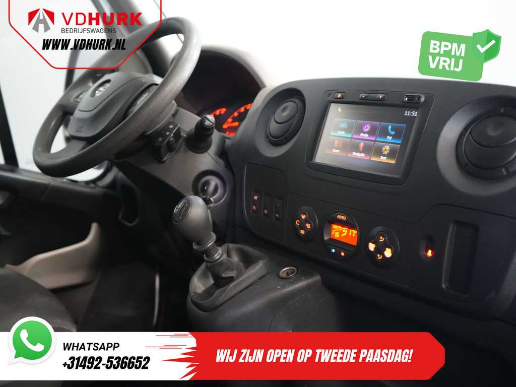 Opel Movano 2.3 CDTI 135 pk L2H2 BPM VRIJ! 2.5t Trekverm./ Climate/ Navi/ Cruise/ Camera/ Trekhaak/ PDC