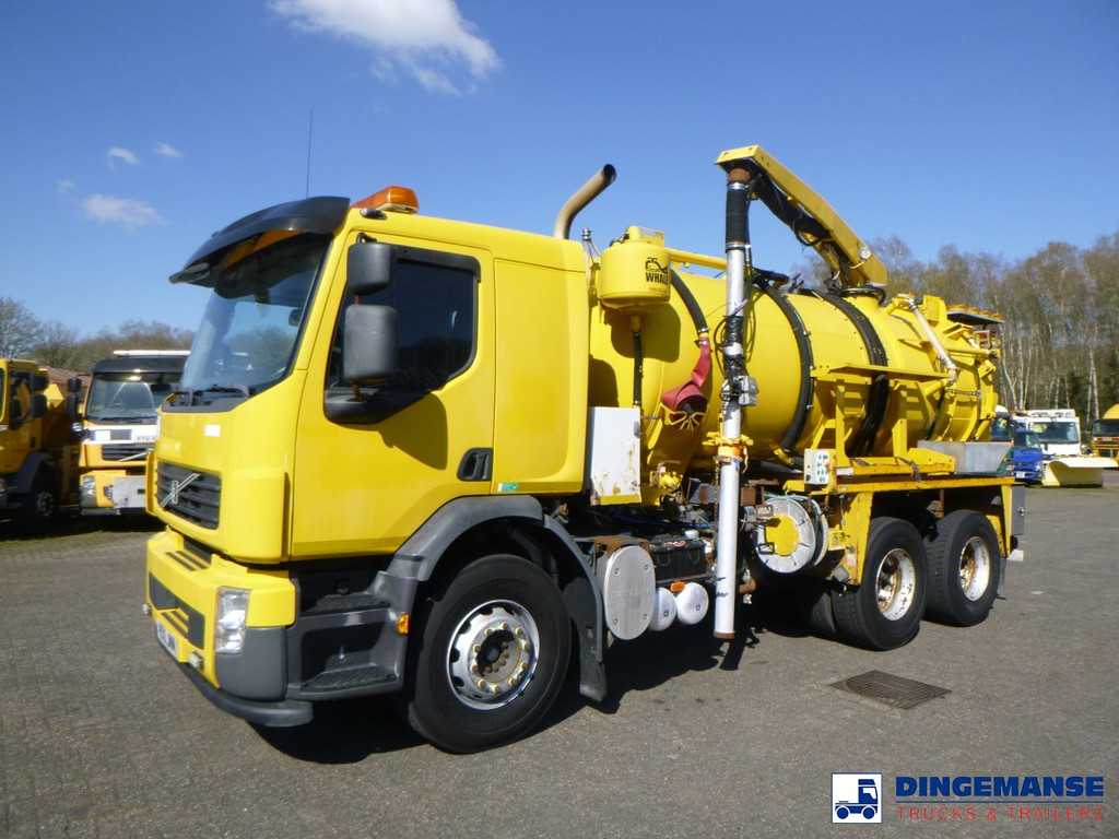 Volvo FE 300 6X4 Whale vacuum tank 10.2 m3