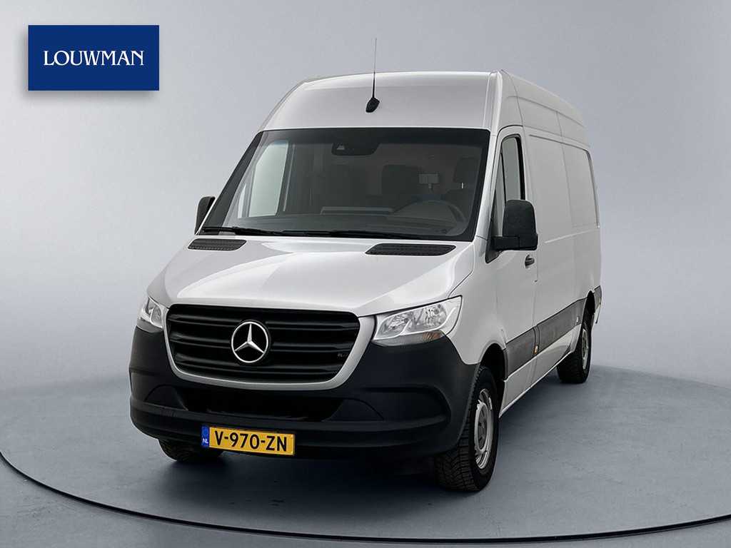 Mercedes-Benz Sprinter 314 2.2 CDI L2H2 Inrichting 220v omvormer Geveerde stoel Navigatie Camera Cruise control