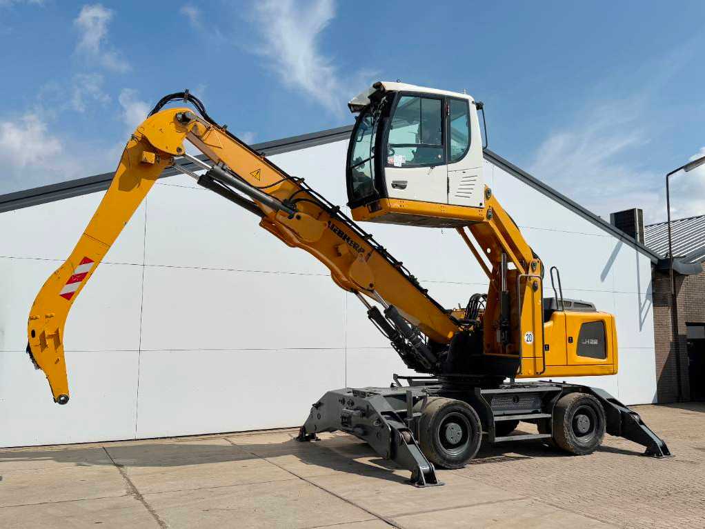 Liebherr LH22M Litronic - German Machine / Auto Greasing