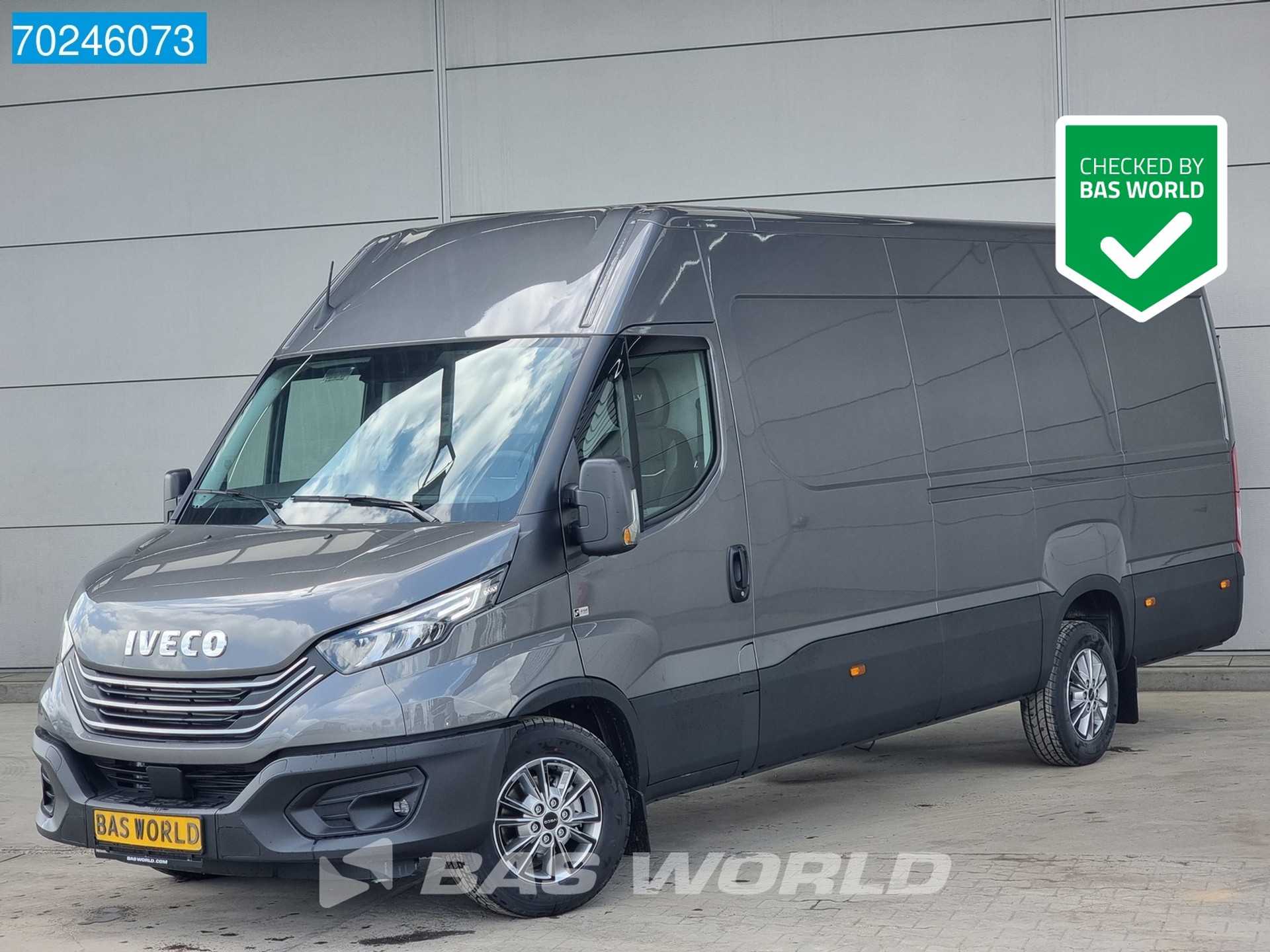 Iveco Daily 35S18 3.0L Automaat L3H2 ACC Navi LED Camera Trekhaak 16m3 Airco Trekhaak