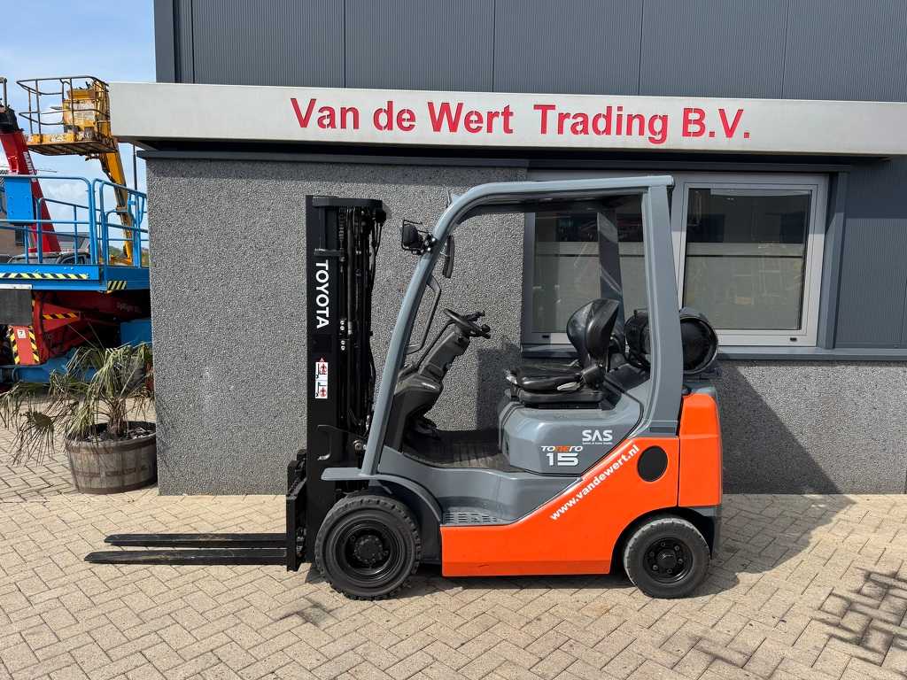 Toyota 02-8FGF18 Triplo 430 Freelift/Sideshift/4e Functie 2013 Lpg