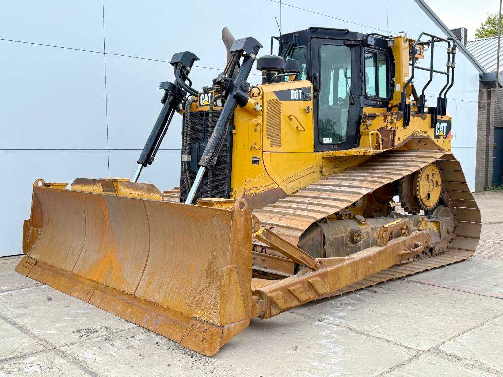 CAT D6T LGP - 360° Camera / Ripper Valve / Airco