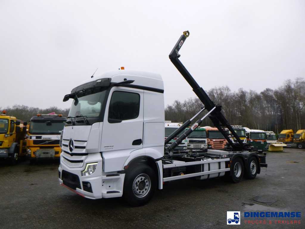 Mercedes Actros 2843 6x2 Hyva container hook 20t