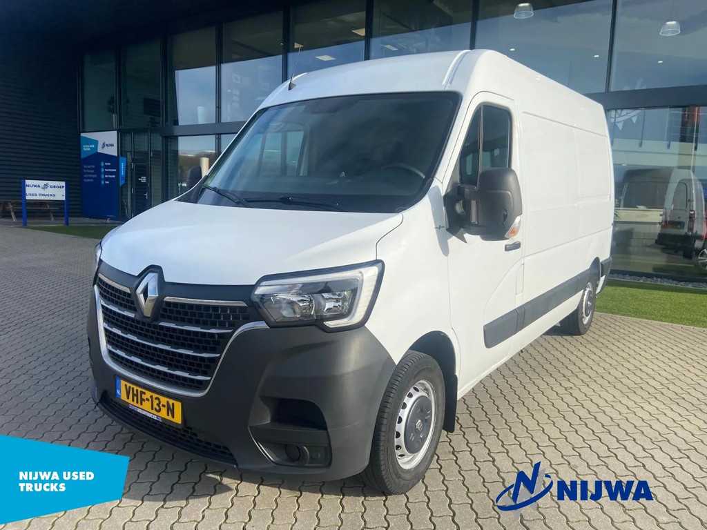 Renault Master T35 150 L2H2 Trekhaak + Navigatie