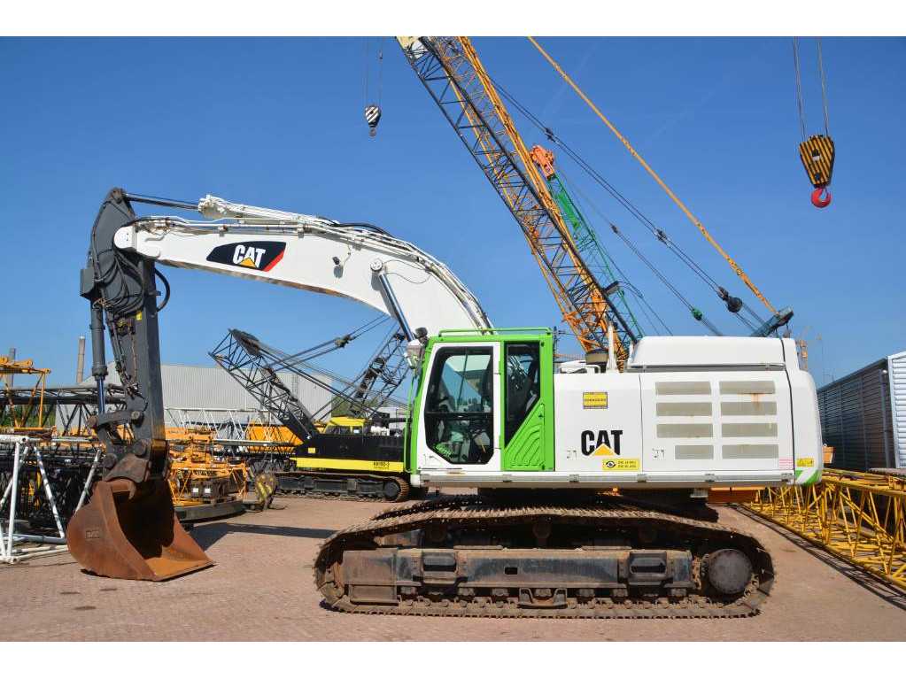 CAT 352 F L