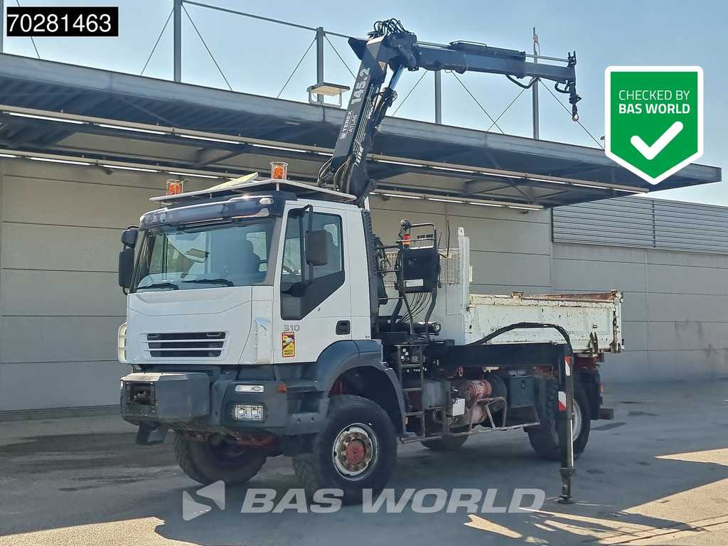Iveco Trakker 310 4X4 Atlas 145.2-A2 Kran Crane 4x4 Big axle 6m3 3 sided tipper Euro 4