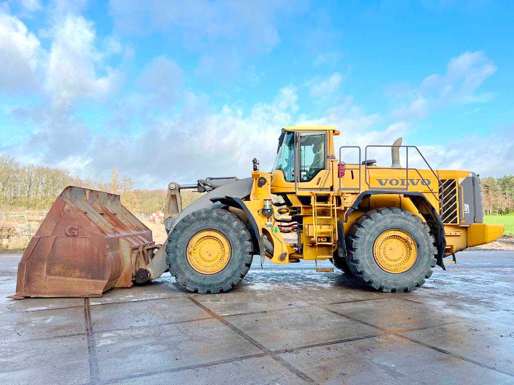 Volvo L350F - Automatic Greasing / CDC Steering