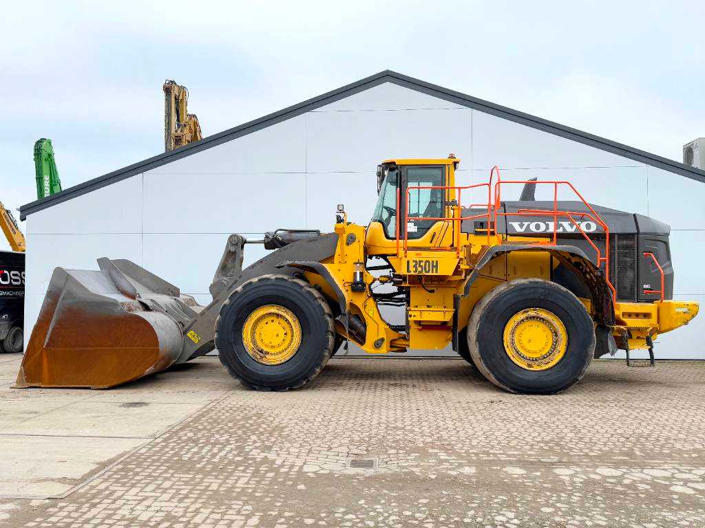 Volvo L350H - Dutch Machine / CDC Steering