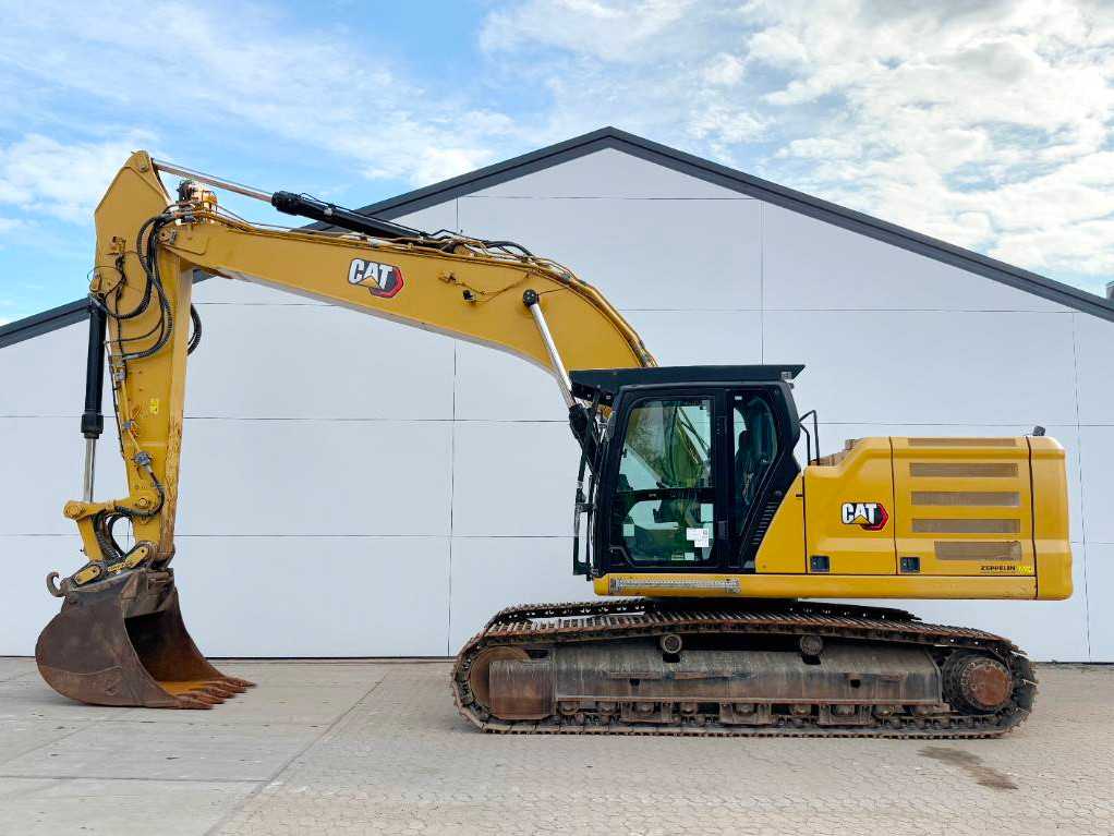 CAT 330 Next Gen German Machine / Oilquick / Auto Lube