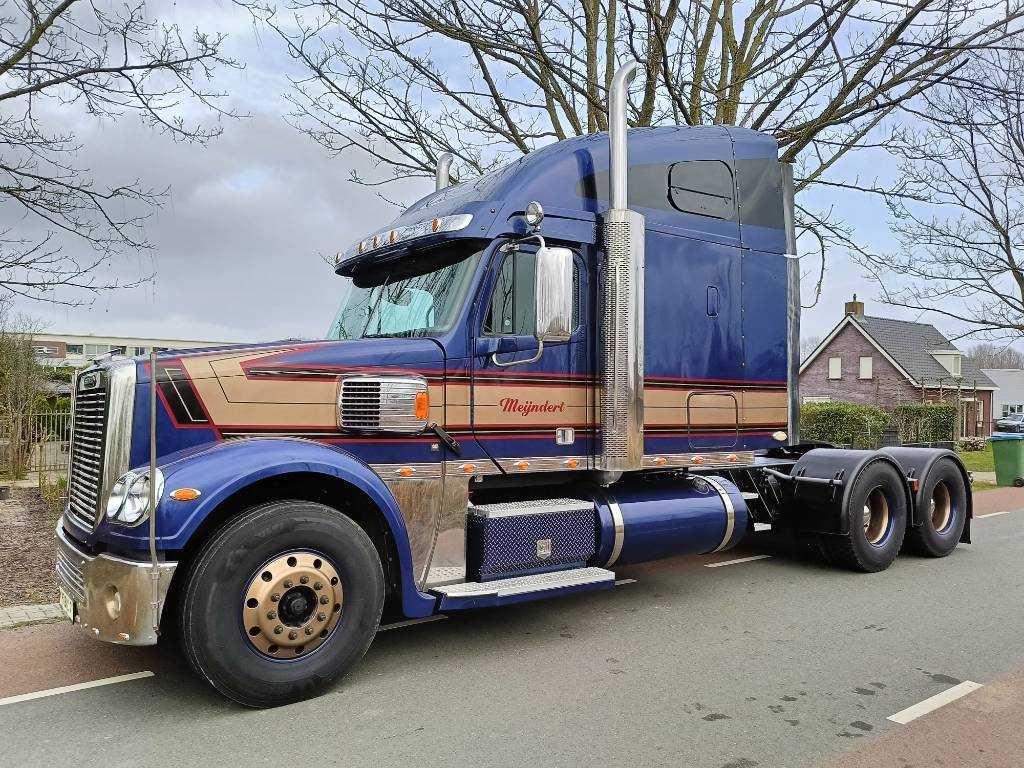 Freightliner Coronado 500 hp caterpillar truck trekker euro5