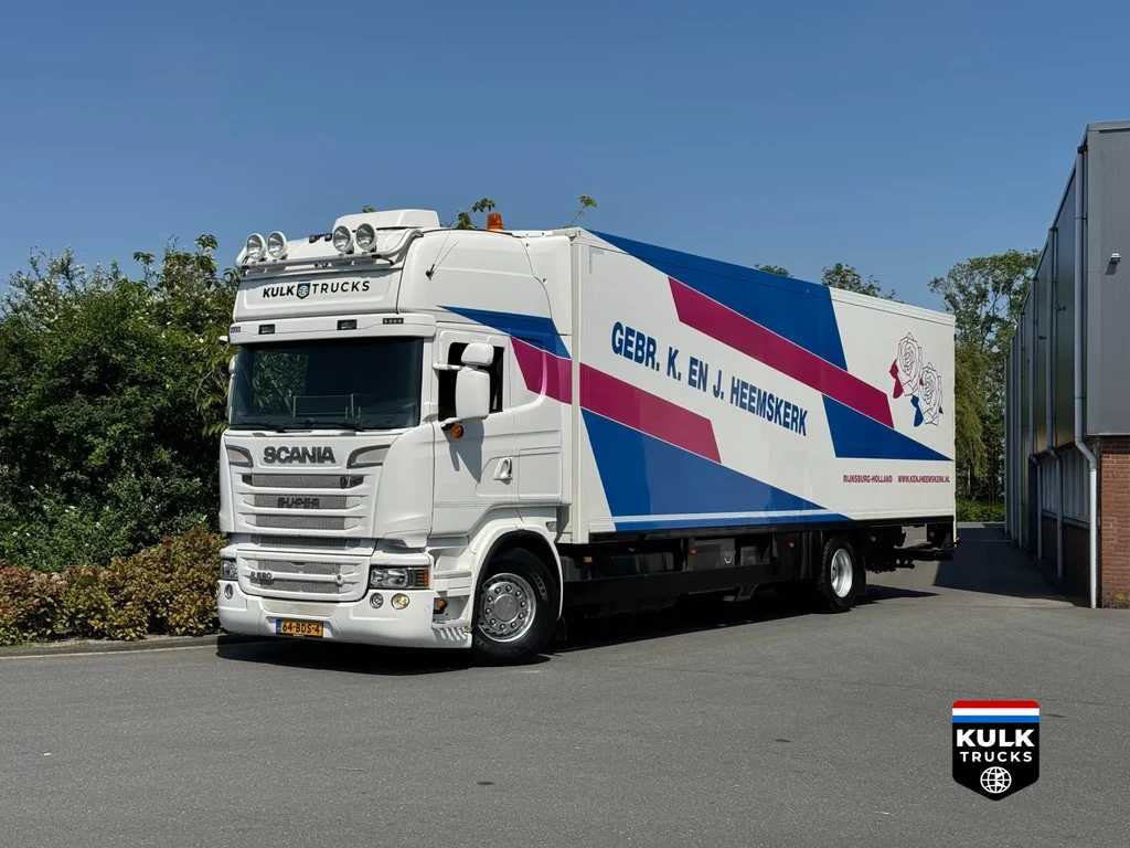 Scania R 520 SHOW TRUCK / CONCOURSTAAT