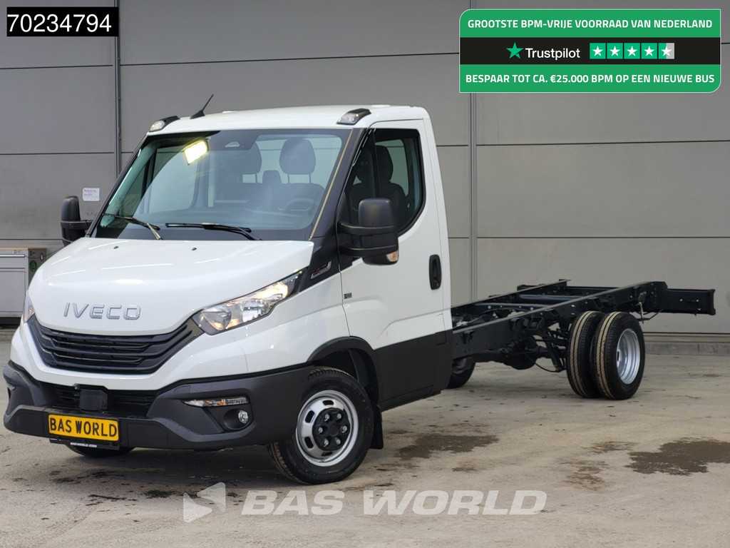 Iveco Daily 35C18 3.0L Automaat Dubbellucht 2025 model 410WB ACC Camera Airco Navi Chassis Cabine Fahrgestell Airco