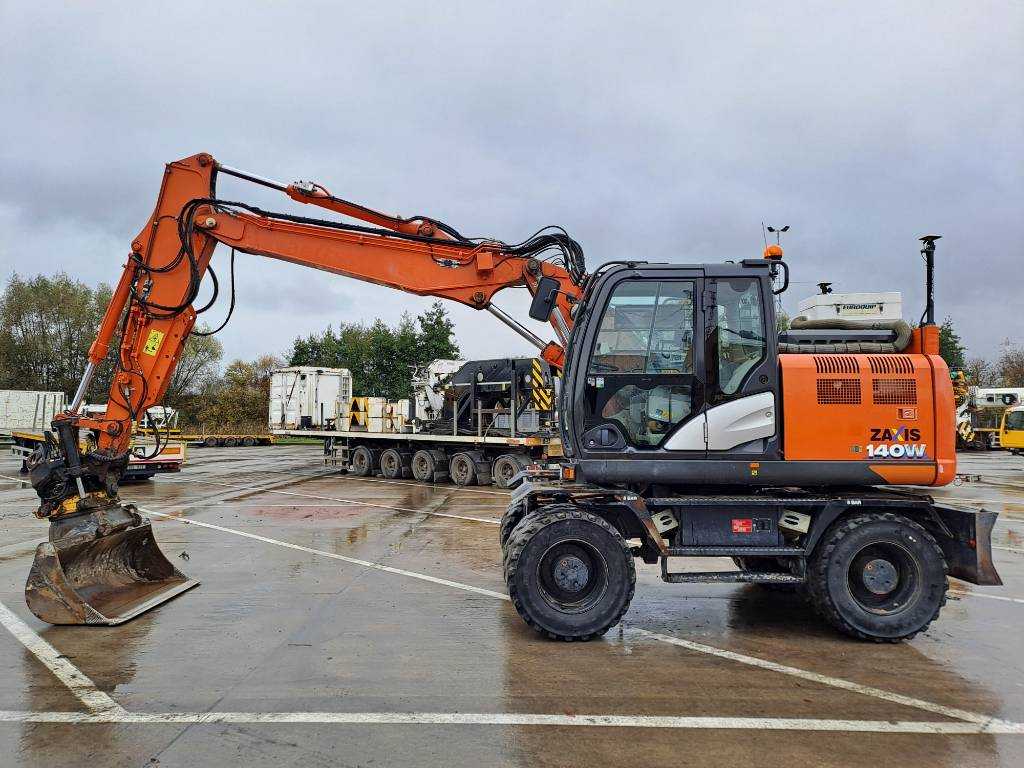 Hitachi ZX140WTB-6 (Topcon GPS + Engcon)