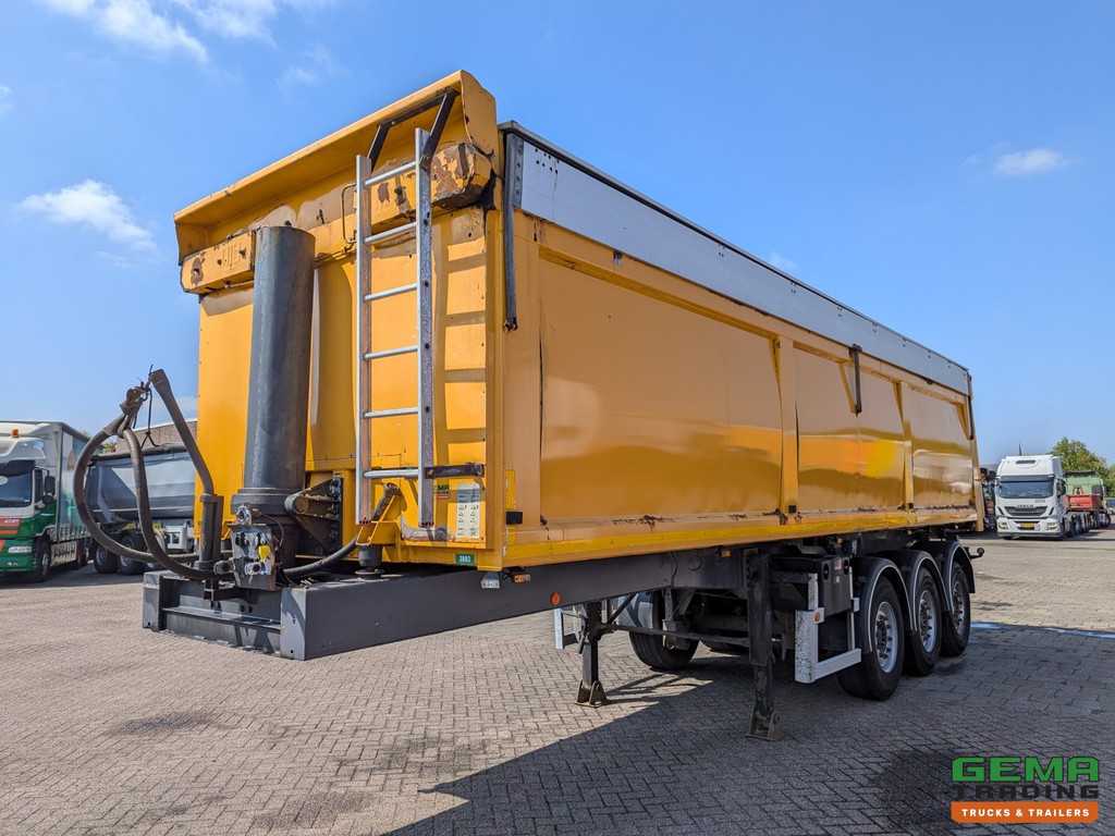 ATM OKA 17/27 3-Assen SAF - Kipper 30m³ + MilieuKleppen - Lift-as - Staal/Staal - 03/2026APK