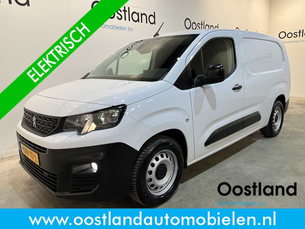 Peugeot e-Partner Premium Long 50 kWh / 100% elektrisch !! / Airco / Cruise Control / PDC / CarPlay / Navigatie / 4.350 KM !!