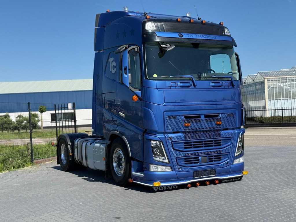 Volvo FH 13.500 KB, DYNAMIC STEERING, VOLLUCHT, LEER, PTO, 2 TANKS.