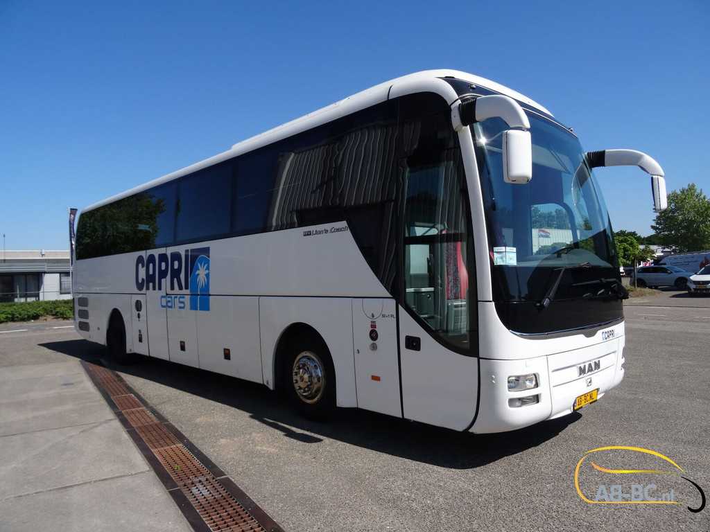 MAN Lions Coach R07 51 seats coach bus