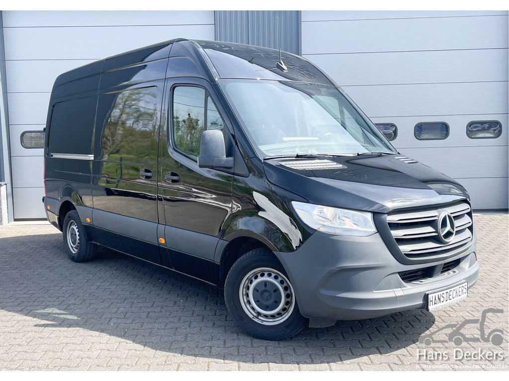 Mercedes-Benz Sprinter L2H2 Aut 316 163PK MBUX Camera Geveerde Stoel BPM Vrij 