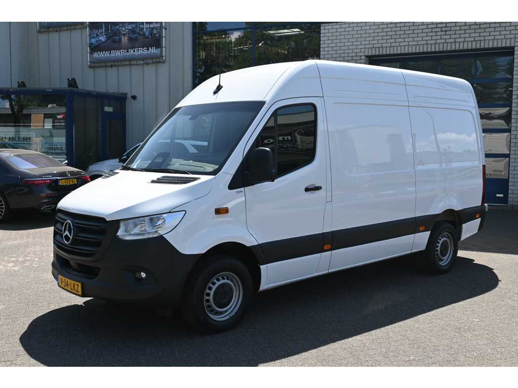 Mercedes-Benz Sprinter 317 CDI L2H2 Pro Navigatie met camera, Geveerde verwarmde stoel