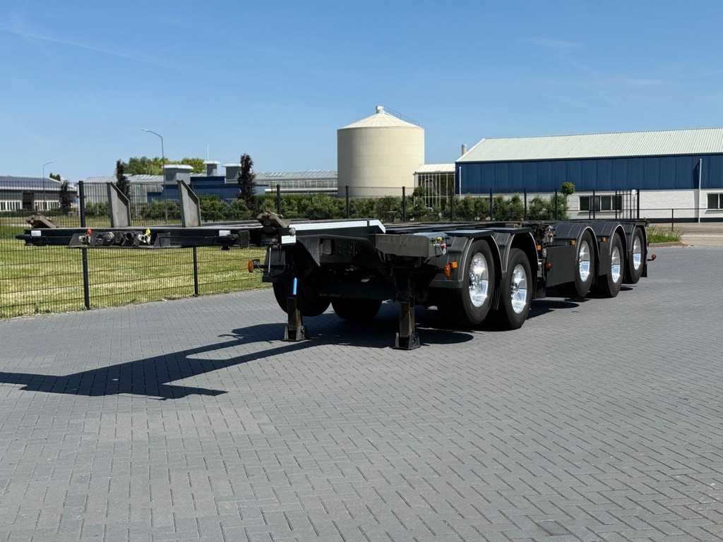 Broshuis 5AKCC ALCOA, 2 CONNECT, BREKER, LZV, 2017, TIRES 90%