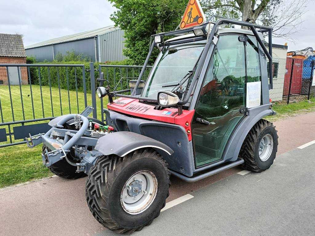 Aebi TT240 terratrac maaier werktuigdrager 4x4 pto CE