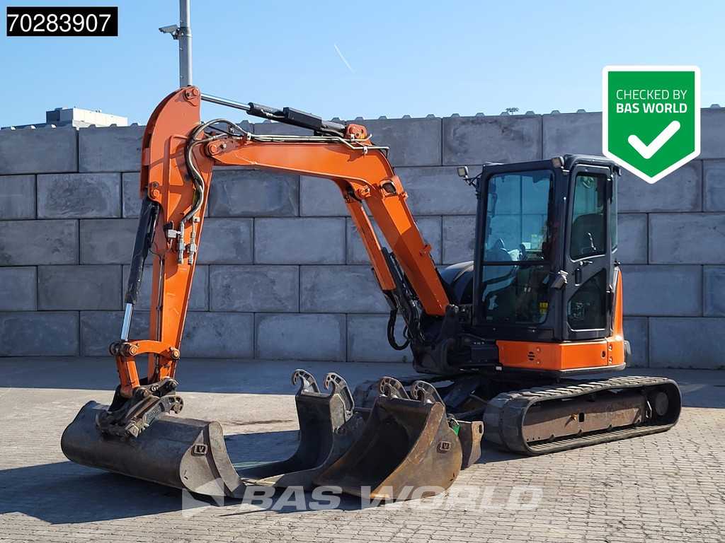 Hitachi ZX55U-6CLR A/C - 3 BUCKETS