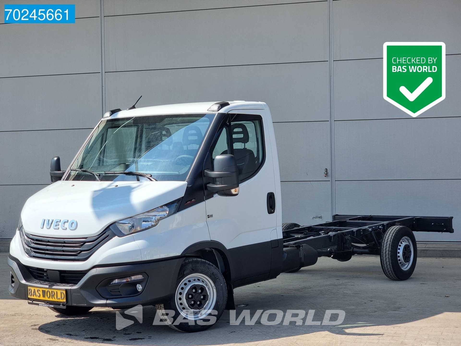 Iveco Daily 35S18 3.0L 180PK 4100wb Airco Cruise Chassis cabine Fahrgestell Nieuw 2024 Airco Cruise control