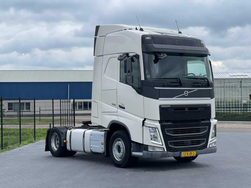 Volvo NL TRUCK, 2X TANK, FRIGO, 2X BED.