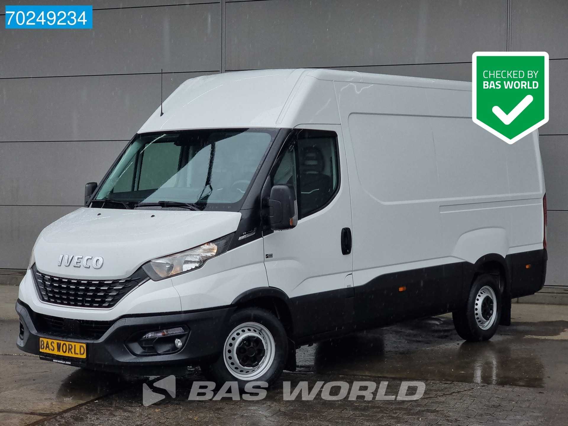 Iveco Daily 35S14 Automaat L2H2 Airco Standkachel 3500kg trekgewicht Airco Cruise control