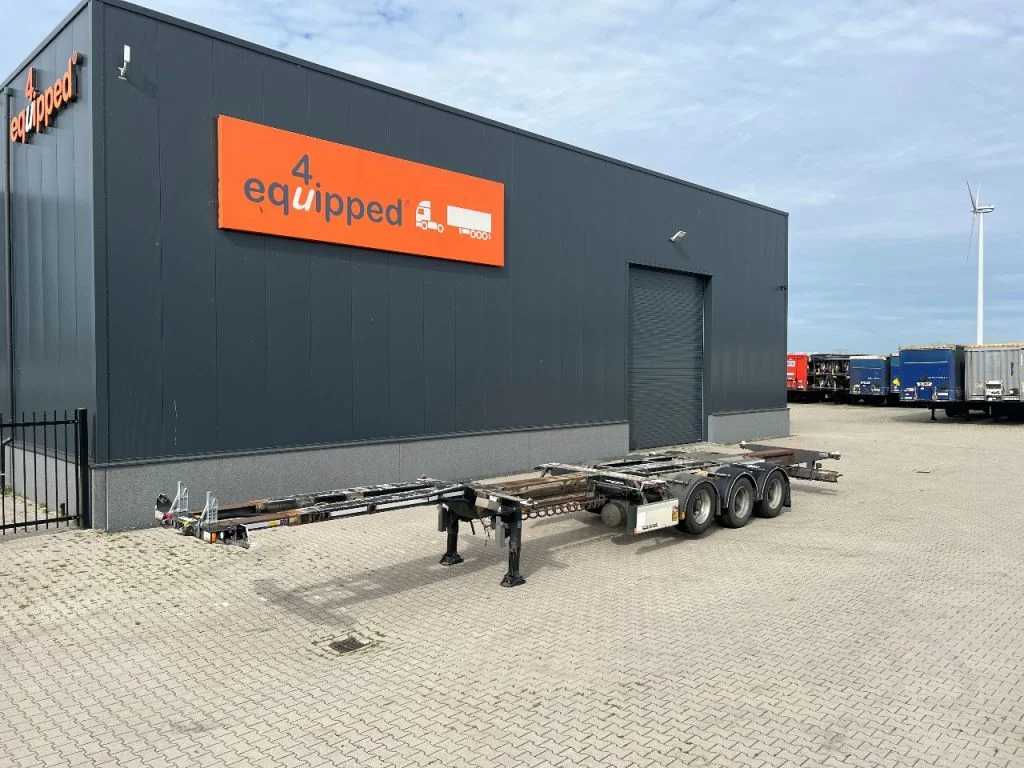 D-Tec FLEXITRAILER, 45FT multi HC-chassis, ADR (EX/II, EX/III, FL, AT), liftaxle, BPW+drumbrakes, NL-chassis
