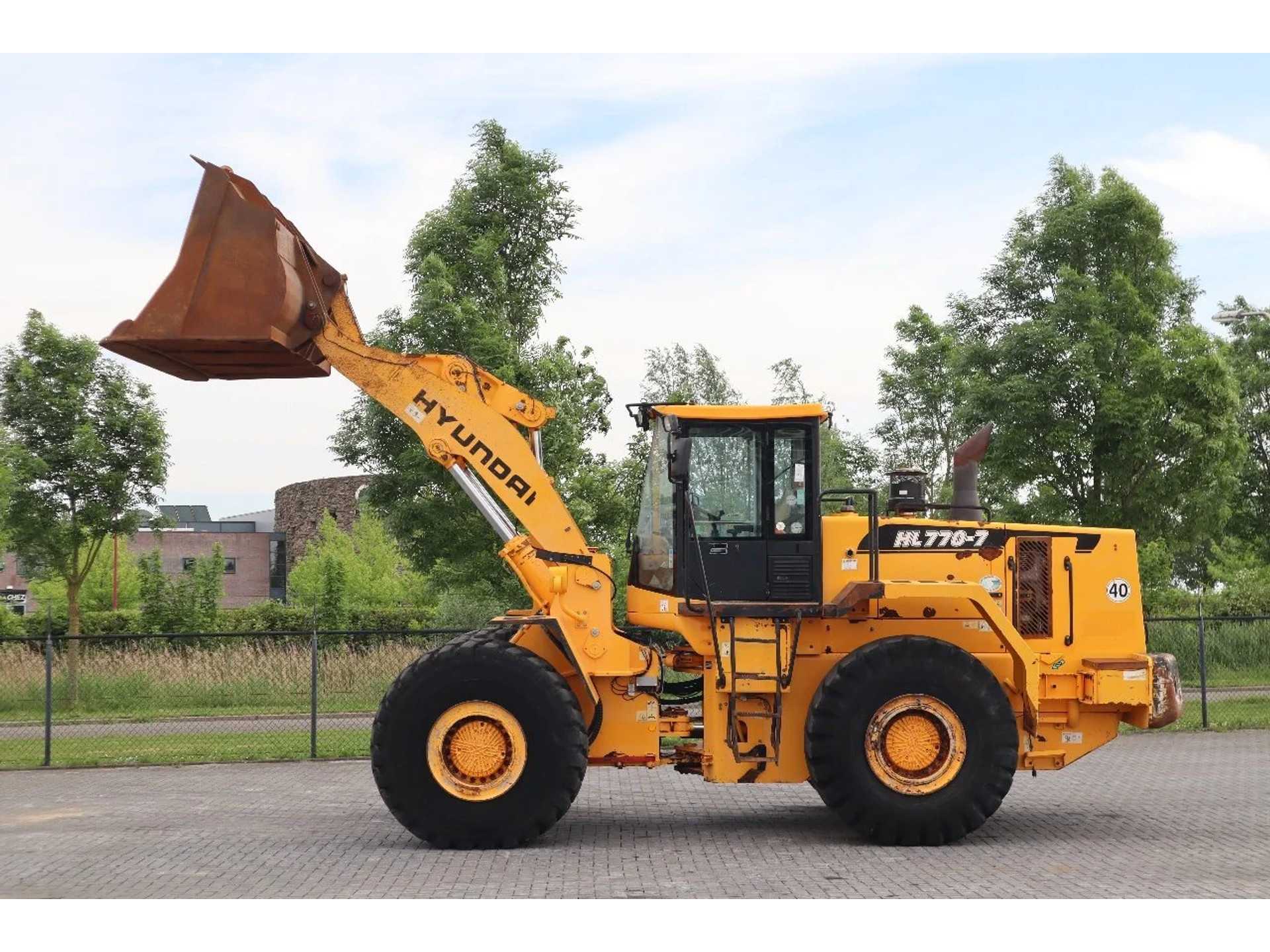 Hyundai HL770-7 | BUCKET