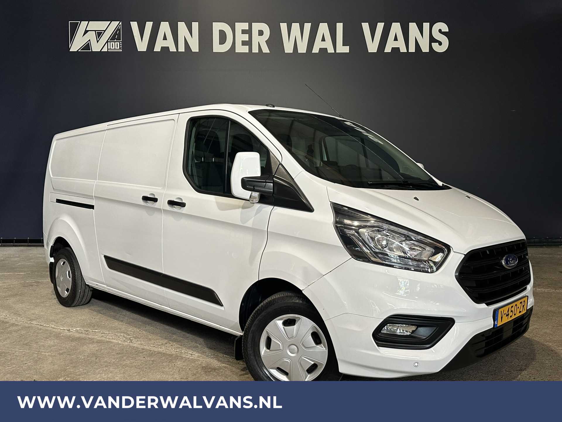 Ford Transit Custom 2.0 TDCI L2H1 Euro6 Airco | Navigatie | LED | Trekhaak | Apple Carplay