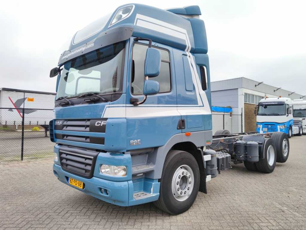 DAF FAN CF85.460 6x2/4 SpaceCab Euro5 - Chassis Cabine - SteeringAxle - Rockinger (V534)