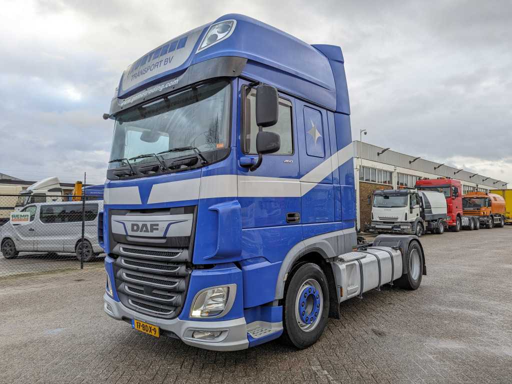 DAF FT XF460 4x2 Superspacecab Euro6 - Lucht geveerd - Standairco - Magnetron - RVS Toolbox - 07/2024APK (T1237)