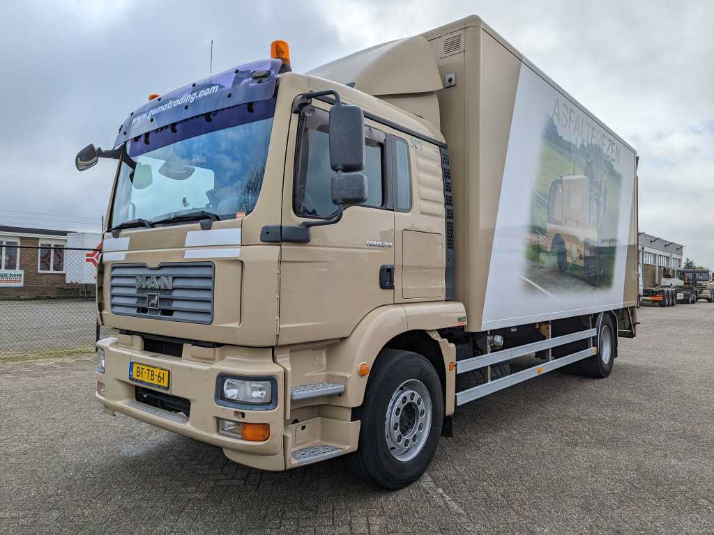 MANTGM 18.240 4X2 BL Euro4 - SleepCab - MachineTransporter - Dhollandia Oprijramp 9T - Hydr. Steunpoten - 02/2025APK