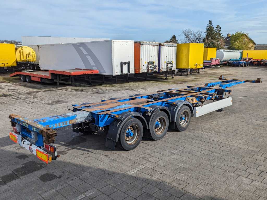 KroneSD 27 3-Assen BPW - DrumBrakes- 5640kg - All Sorts off Containers - 10/2024APK