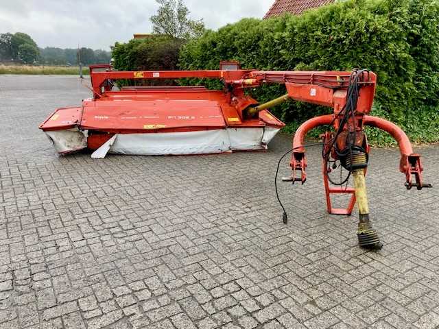 Kuhn FC302G Maaier